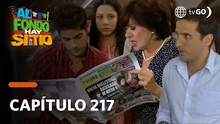 Al Fondo hay Sitio 6: Manolo escribe una nota sobre Francesca en el periódico (Capítulo n° 217)