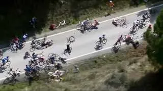 Women's Elite Road Race Massive crash in the peloton