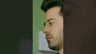 Gauhar Khan ass press and kiss
