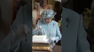 Queen Elizabeth II and her Cakes: Part 1