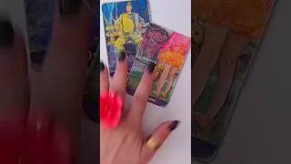 CO ON W TEJ CHWILI CZUJE? ❤️❤️❤️❤️ TAROT MIŁOŚĆ