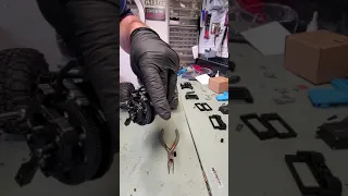 Installing The MOFO, The Best motor forward rc Crawler solution