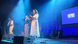Lucy Dacus ft. Phoebe Bridgers - Please Stay (live Brooklyn Steel 10/26/2021)