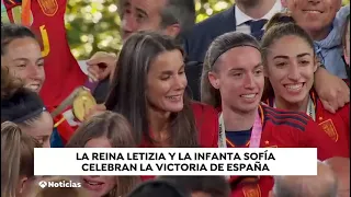 Así felicitó la Reina Letizia y la Infanta Sofía a la selección femenina española por su victoria