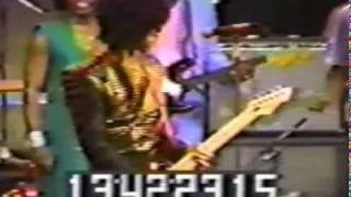 Prince - Michael Jackson & James Brown 1983.mpg