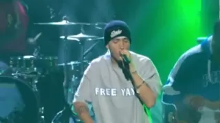 Eminem & Proof - Lose Yourself (Live @ Grammy Awards, 2003)