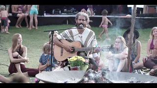 Uria Tsur - Family Singing Circle