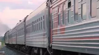 Прибытие и отправление поезда №58 Йошкар-Ола - Москва на станции Шелангер (респ. Марий Эл)