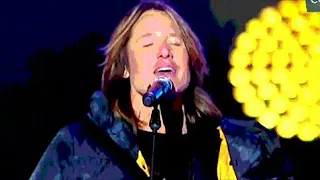 Keith Urban Live NYE Nashville 2017 Tribute to lost Artists,Campbell,Petty,Cornell,Allman