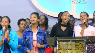 Ingoma yawe by Angel voice choir indirimbo yafashije benshi amateraniro yumunezero #IGWE TV