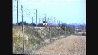 GNER HSTs Class 89 89001 & Class 91s passing Frinkley Lane Crossing 05/08/98