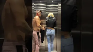 GIRL SHOWED HER SHAPES😍BUILDER WANTED HER IN ELEVATOR SHOCK REACTION, pranks