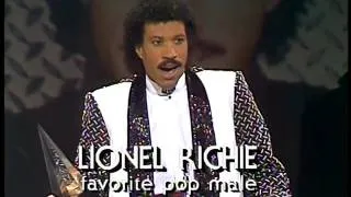 Lionel Richie Wins Pop Male - AMA 1985