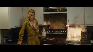 American Hustle: Clip - Jennifer Lawrence Catches Fire