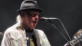 Neil Young and Promise of the Real. Sportpaleis Antwerpen 2019