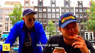 Joost vraagt hulp aan Donnie