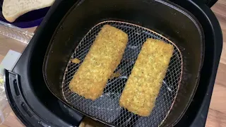 Backfisch ohne Fett zubereiten Philips Viva Collection AirFryer Heißluft Fritteuse Back Fisch Rezept