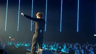 Tom Grennan - Lionheart (fearless) (live @Qmusic top 40 awards, Ahoy Rotterdam)