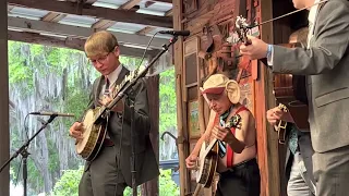 Tennessee Bluegrass Band with special guest