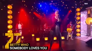 Betty Who - Somebody Loves You (LIVE at VH1's "Big Morning Buzz")