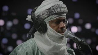 Tinariwen - Sastanàqqàm (I Question You) (Live on KEXP)