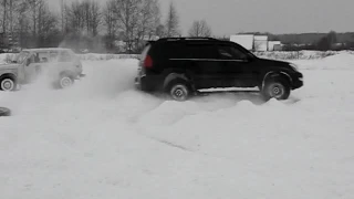 Lexus GX 470 drift in snow