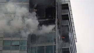 [Live] Major Tower Block Fire in London; woman rescued by Firefighters