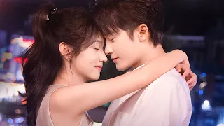 【Full Movie】霸总对天才少女一见钟情，他万万没想到她竟然暗恋了他好多年💋Chinese Drama 檀健次 周也