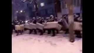 Беркут готовится к штурму Евромайдана