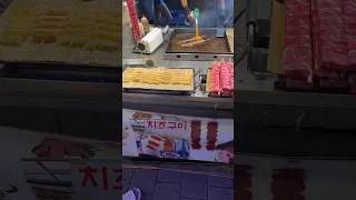 명동 길거리 음식 스테이크 꼬치🥩 #koreanstreetfood #shorts