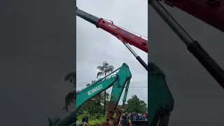 Kerala Excavator Accident Sink In Water Kobelco SK200 Heavy Recovery