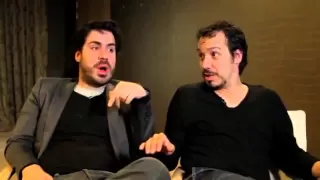 Alexandre et Simon Astier jeu des 7 familles