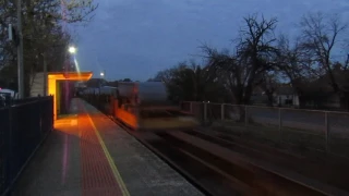 steel train bond for melbourne going thure benalla on 16 of the 6 2017