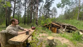 ОБНОВИЛ СТОЛИК В ЗЕМЛЯНКЕ/СДЕЛАЛ ОГРОМНУЮ КРОВАТЬ/МОИ КУЛИНАРНЫЕ ШЕДЕВРЫ/UPDATED THE TABLE IN DUGOUT