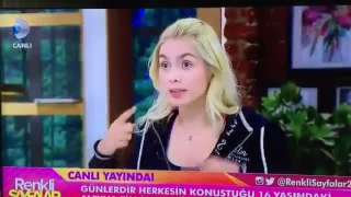 Aleyna Tilki  en poluler cocuk aleyna geciyo diye gosterirlerdi hep takıntılı fanlarım var