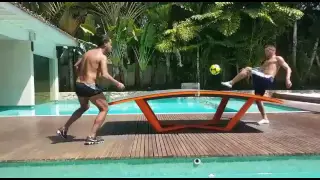 Ronaldinho Teqball Kick-off