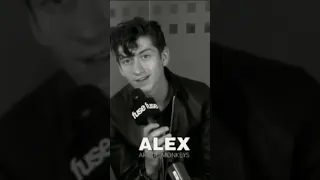 Alex Turner Introducing Himself with His Sheffield Accent