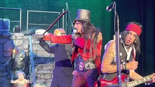 Alice Cooper He’s Back (The Man Behind the Mask) live from the Pit at Ball State University 2022