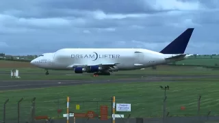 DREAMLIFTER TAXI AND TAKEOFF PRESTWICK AIRPORT