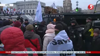 Як ФОПи провели ніч на Майдані / включення з місця