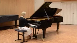 Rachmaninoff: Étude-tableau in D Major Op. 39 No. 9 - Sara Larikka