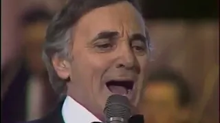 Charles Aznavour - Paris au mois d'août (1986)