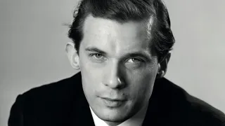 Glenn Gould Commentary on Beethoven sonatas. 1957 @davidhertzberg @GlennGould #glenngould