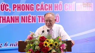 GS.TS Hoàng Chí Bảo nói chuyện về"Phong cách quần chúng, nêu gương của HCM" cho cán bộ Thành đoàn HN
