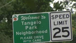 Tangelo Park residents worried about new theme park