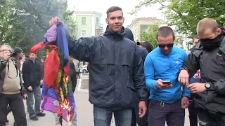 У Харкові побилися та зірвали акцію ЛГБТ