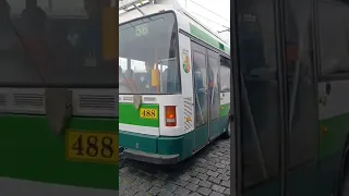 odjezd trolejbusu Škoda 21Tr ze zastávky Letňany