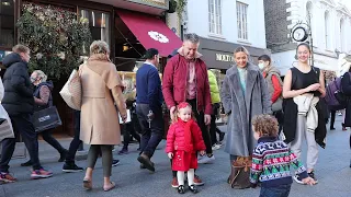 Magical moment created by legendary Dublin busker Jimmy C with "Merry Christmas Everybody" (Slade)