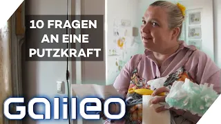 "Behandeln dich Menschen von oben herab?" - 10 Fragen an eine Putzkraft | Galileo | ProSieben