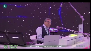 Türkmenistan'ın eski  cumhurbaşkanı Gurbanguli erdimuhamedov’dan müzik şov